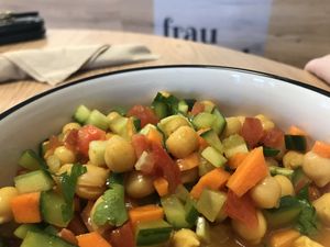 Orient Express chickpea salad  at Frau Ginkel in Geisenheim
