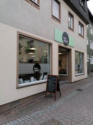 front at Frau Ginkel in Geisenheim