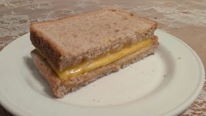 Grilled cheese sandwich at Glitter Thicket in Nyack