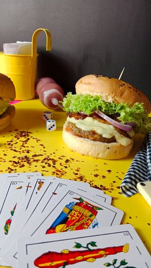 Hamburguesa Americana at Spice in Manizales