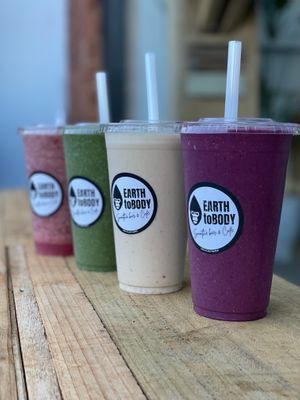 The smoothie gang!
Left (back) to right:
- Rasmelon Hydrator
- Green Vibes
- Dates with Mike
- Beet-Berry Immunity

All can be optimised with plant protein and healing mushr at Earth to Body Cafe in Croydon