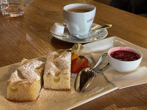 Vegan cake  at Hohe Mut Alm in Gurgl