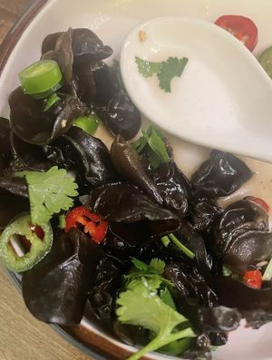 MUSHROOMS 🍄   at Vegan Planet in North West London