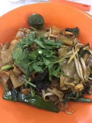 Noodles   at Jin You Yuan 今友緣素食坊 in Central Singapore