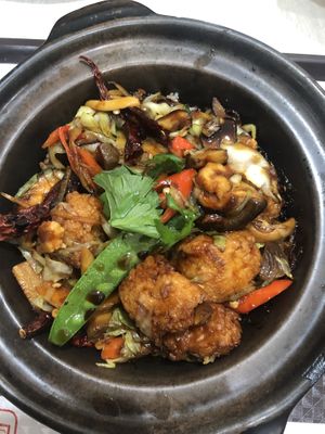 Claypot rice   at Jin You Yuan 今友緣素食坊 in Central Singapore