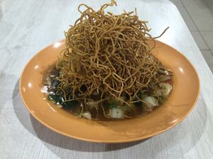 Sheng mien (crispy noodles)   at Jin You Yuan 今友緣素食坊 in Central Singapore