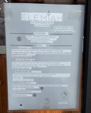 Menu translated with google translate. 16/03/2023 at Elemiah in Fontainebleau