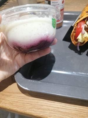  at Ropogó in Budapest