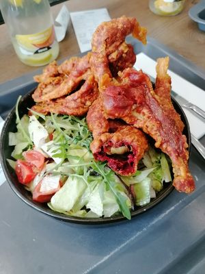  at Ropogó in Budapest