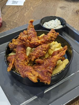  at Ropogó in Budapest