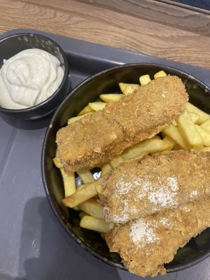   at Ropogó in Budapest