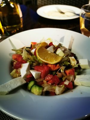 Seasonal salad at Ayasoluk Restaurant in Selcuk
