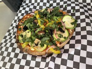 Fuí hace días con mi hermana y nos encantó la pizzeta 😋  at Umami in Mexico City