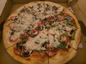 Happy Vegan with balsamic mushrooms at Tony's Pizza in Flagler Beach