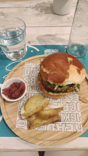 Hamburguesa de calabaza at Mareando la Huerta in Alicante