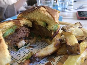 Beyond burger (“pea protein burger” on the menu)  at Mareando la Huerta in Alicante