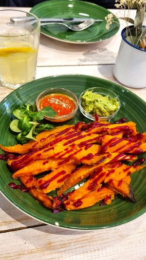 Roasted sweet potato at Mareando la Huerta in Alicante