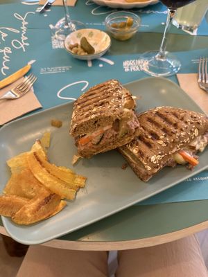 Vegan Banh Mi   at Mareando la Huerta in Alicante