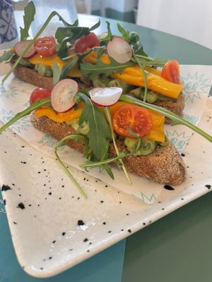 Tostada vegana  at Mareando la Huerta in Alicante
