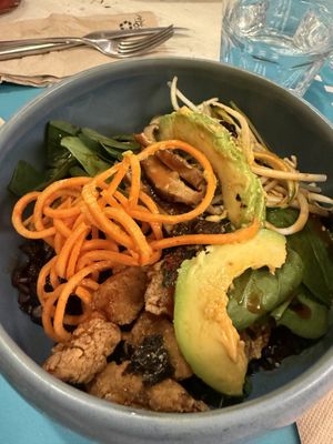 Vegan bibimbap  at Mareando la Huerta in Alicante