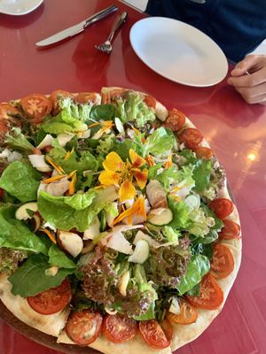 Pizza 🥰🥰 enough for two hungry people  at Herbolarium in Santa Fe