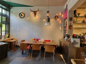 Interior at Pura Vida Vegan Tacos in Antwerpen