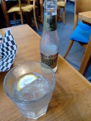 Fever Tree ginger beer at Pura Vida Vegan Tacos in Antwerpen