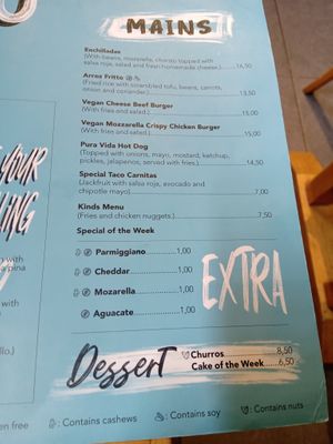 Menu for mains and desserts at Pura Vida Vegan Tacos in Antwerpen