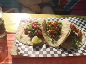  at Pura Vida Vegan Tacos in Antwerpen