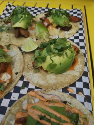  at Pura Vida Vegan Tacos in Antwerpen