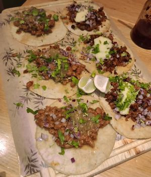 Chorizo & pastor tacos at Pura Vida Vegan Tacos in Antwerpen