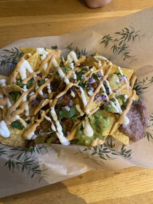 Loaded nachos  at Pura Vida Vegan Tacos in Antwerpen