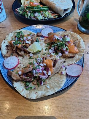 Tacos Milanesa at Pura Vida Vegan Tacos in Antwerpen