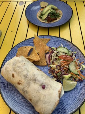 Burrito and taco    at Pura Vida Vegan Tacos in Antwerpen