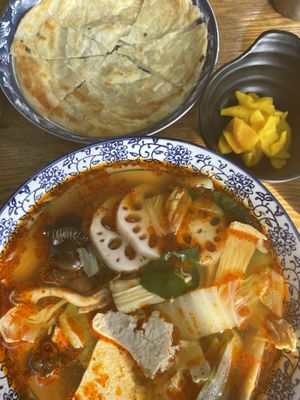 Malatang  at Hotang Maratang in Seoul