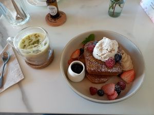 French toast and pistachio latte at Planet Terra in Dubai