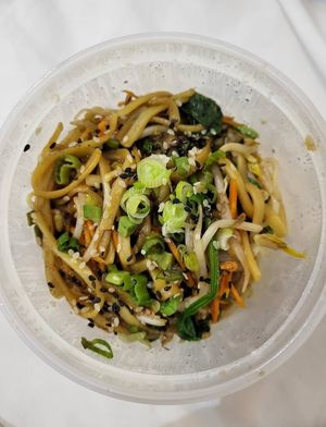 Yellow noodles at Green Curry in Buenos Aires