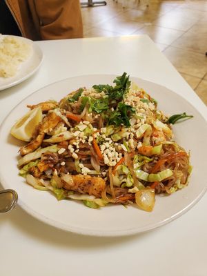 Pad Thai with vegan mock shrimp at Loving Hut - Sunset District in San Francisco