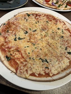 pizza with vegan cheese   at Casa Bella in Keswick