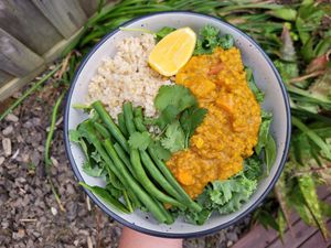 Red lentil & Vegetable Dahl  #Veganuary at A Wholesome Serving in Croydon