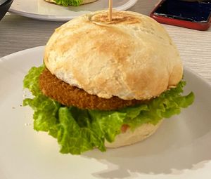 panino con la cotoletta  at nube in Spilamberto