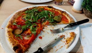 Pizza Ortolana at Pizzeria Portofino in Lübeck in Luebeck