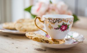 Afternoon tea   at Old Barn & Planted by Sai in Colintraive