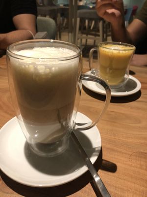 Chai Latte and golden milk   at Energetic Life  in Stuttgart