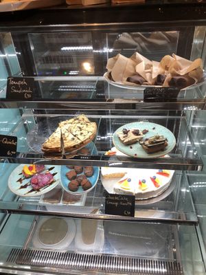 sweet and hearty bites   at Energetic Life  in Stuttgart