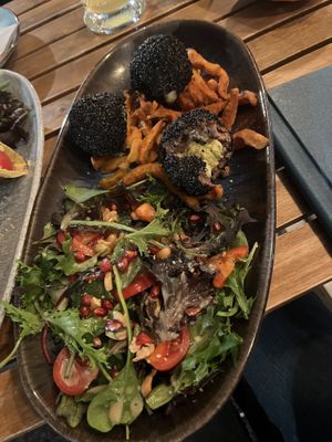 Sesam-"Käse" Fleischklößchen  at Energetic Life  in Stuttgart