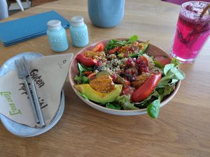 Mediterrane Trüffel-Bowl at Energetic Life  in Stuttgart