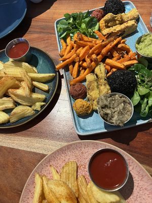 Plato para compartir, 26€  at Energetic Life  in Stuttgart