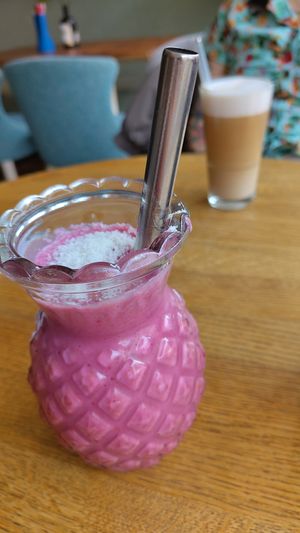 Pink superfood beauty smoothie at Energetic Life  in Stuttgart