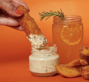 tirinhas de maré  at Vegan Ti Burguer  in Rio De Janeiro